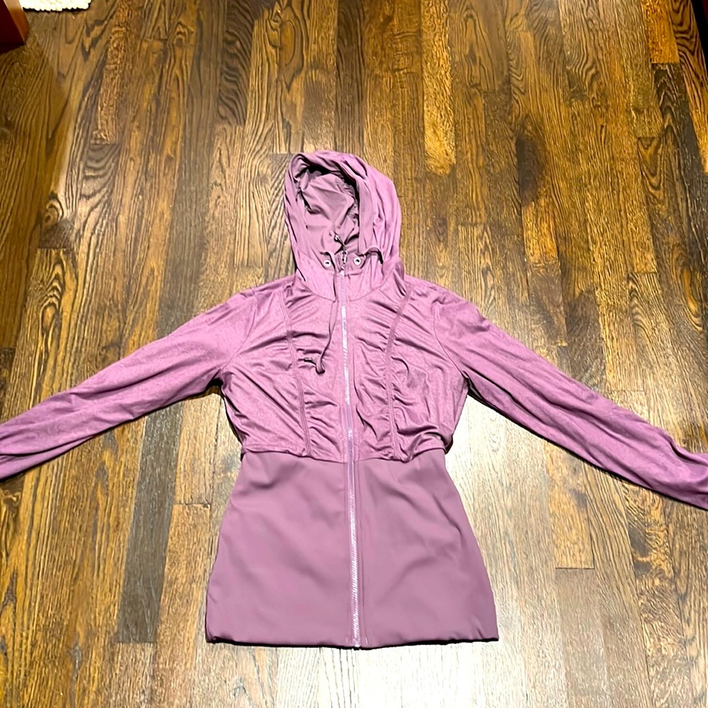 Lululemon reversible hoodie size 6